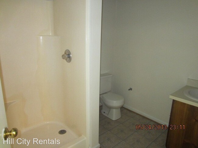 Building Photo - 3 br, 2 bath House - 204 Jefferson Woods