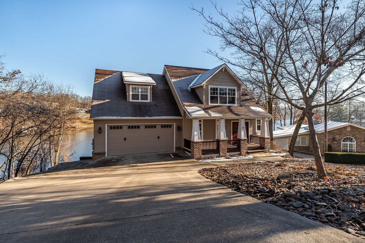 Foto principal - Lake Avalon Frontage
