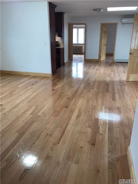 Foto del edificio - 64-44 138th St