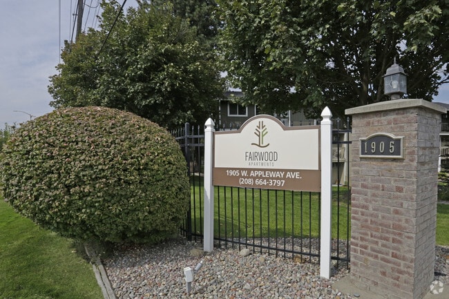 Main Entrance - Fairwood