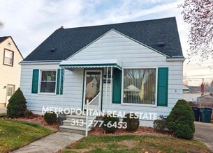 Building Photo - 1409 Royal Ave