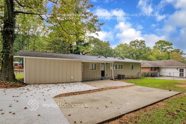 Building Photo - 2262 Dodson Dr