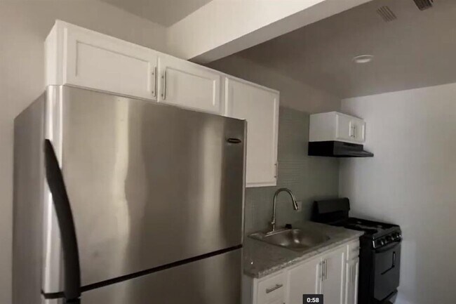 Building Photo - 4910 Dickens Rd