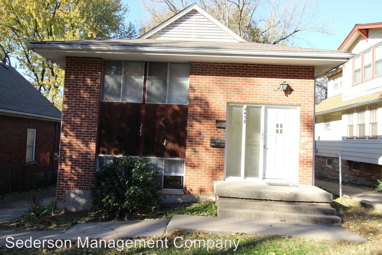 Primary Photo - 2 br, 1 bath Apartment - 4450 FRANCIS