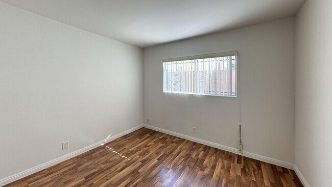 Foto del edificio - 1433 25th St