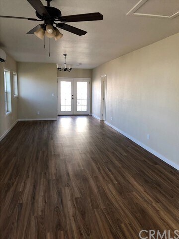 Foto del edificio - 3271 Vineland Ave