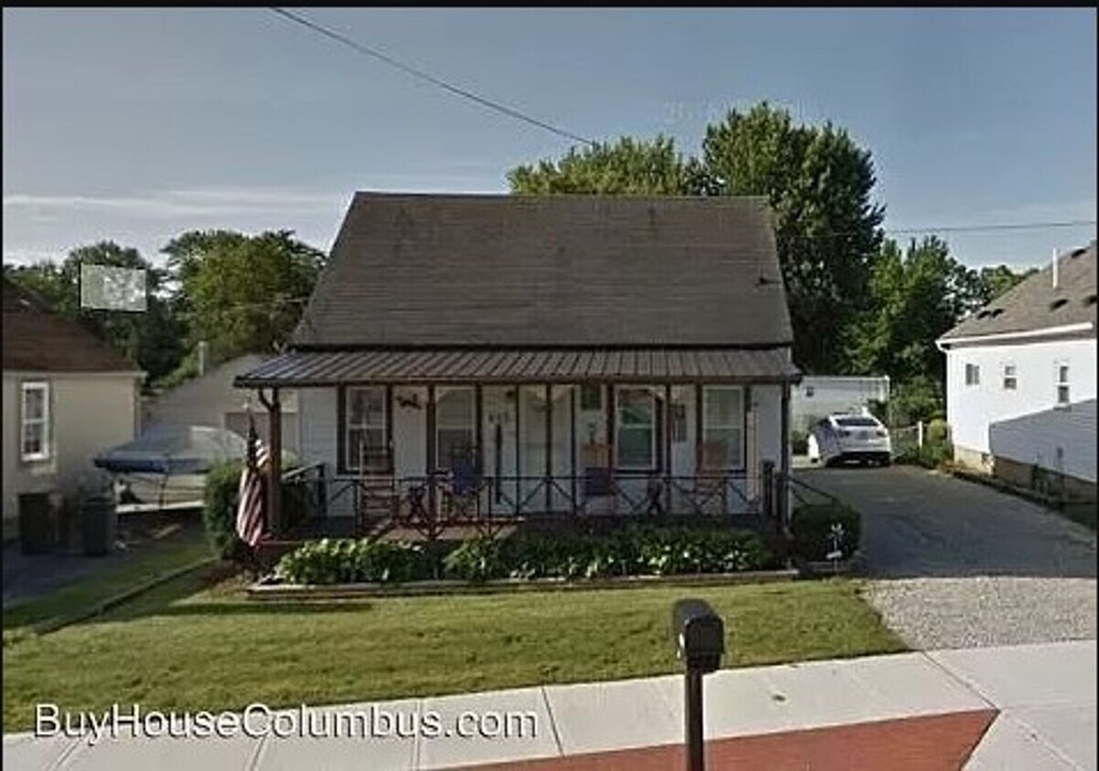 Primary Photo - 3BR/1Bth Home