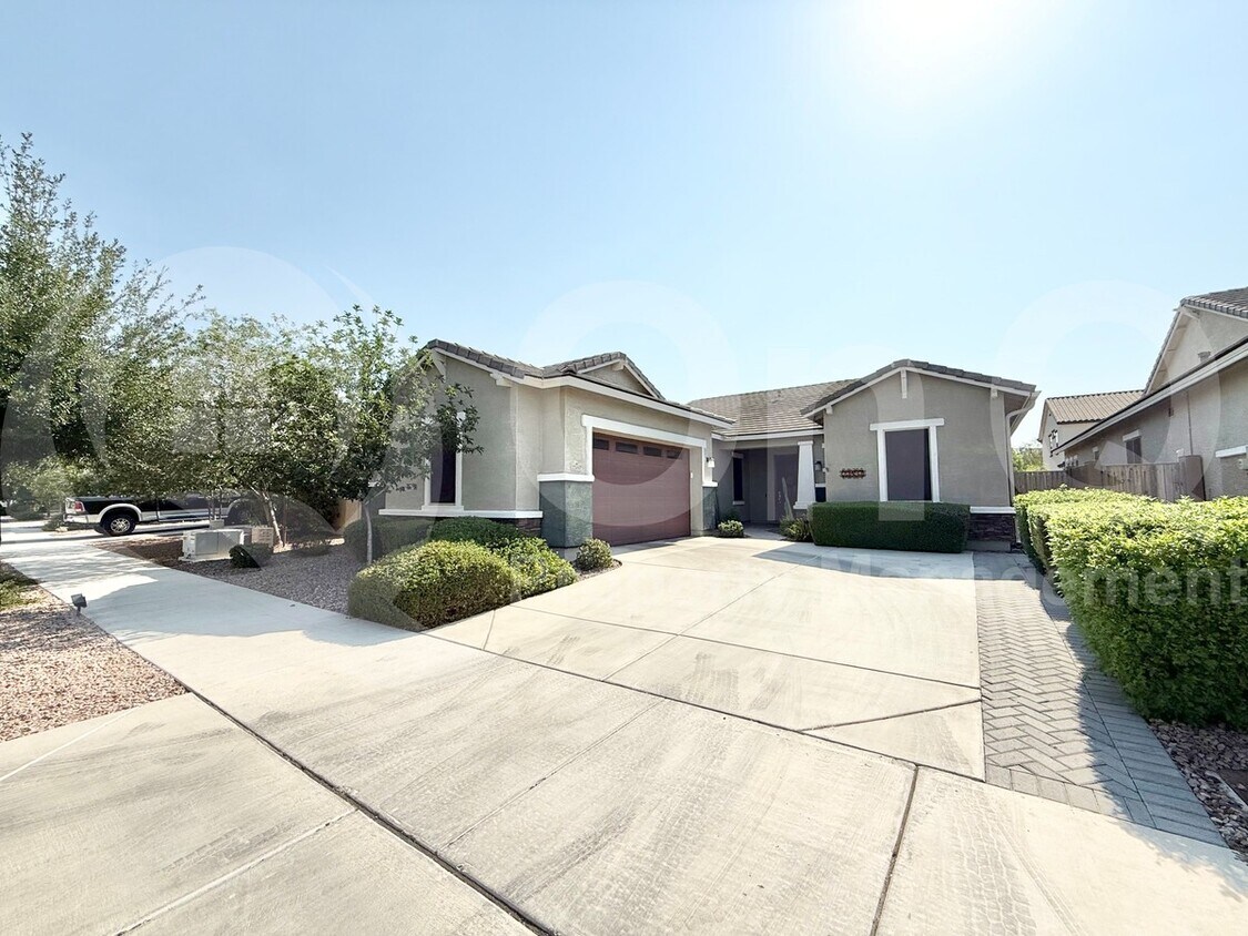 Foto principal - 23497 S 212th St