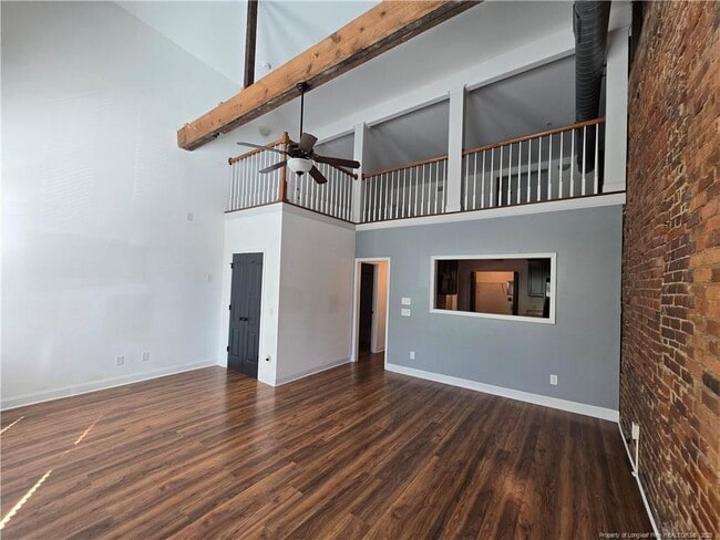 Building Photo - 214 Hay St