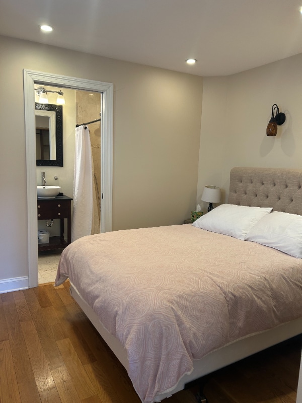 Foto del edificio - 403 W Eugenie St