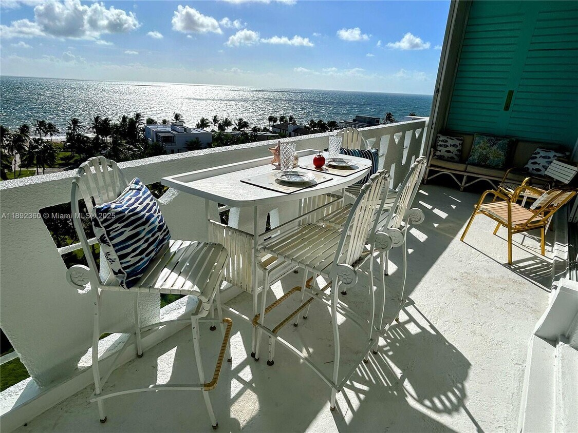 Primary Photo - 2840 N Ocean Blvd