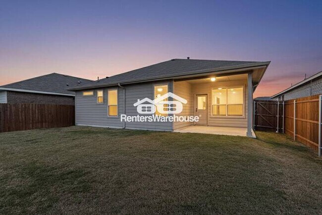 Foto del edificio - Completely Refreshed Fort Worth Home