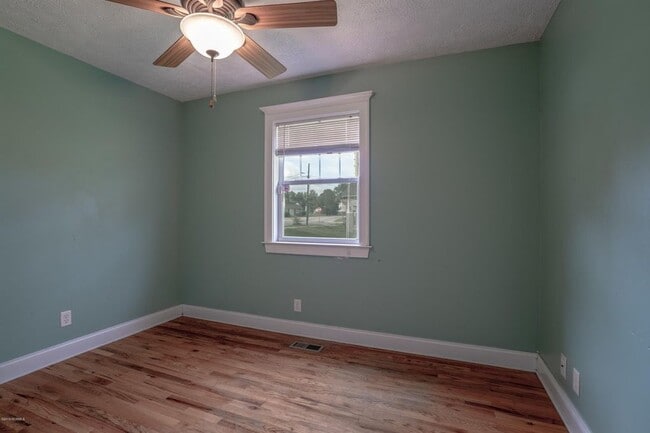 Foto del edificio - 210 N 10th St