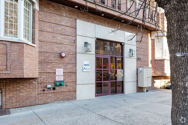 Building Photo - 783 Bedford Ave