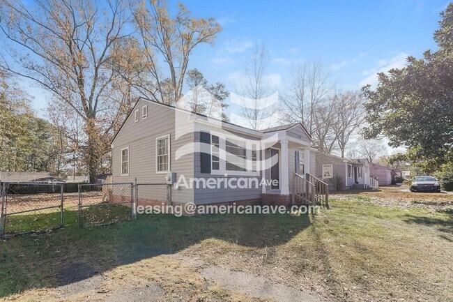 Foto del edificio - 2506 Coleman Ave