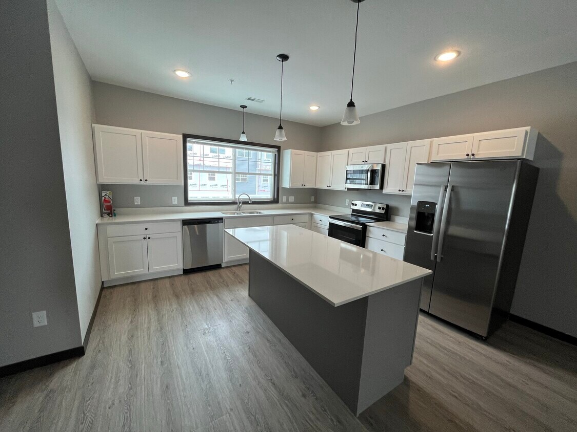 3065 Bluestem Trl, Mankato, MN 56001 Townhome Rentals in Mankato MN