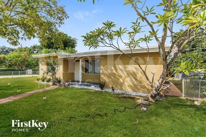 Foto principal - 530 S 28th Ave