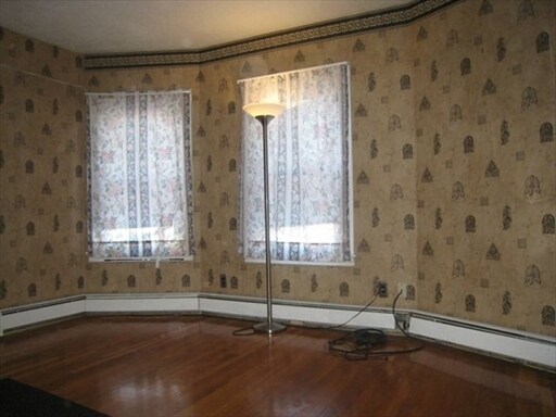 Primary Photo - 53 Walker St