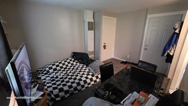 Foto del edificio - 1BR 1BA  Property in Stillwater - Video tour