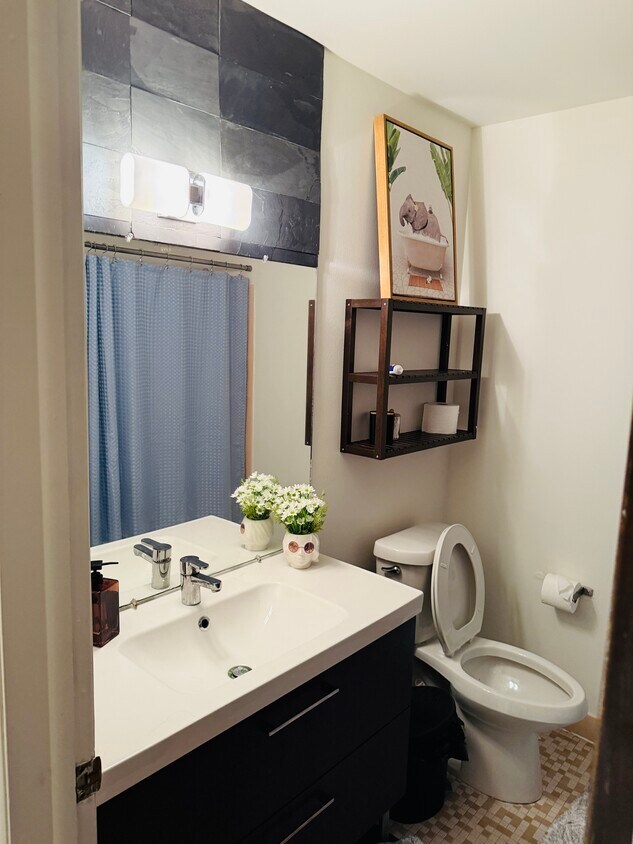 Foto principal - 1414 Crooks Rd