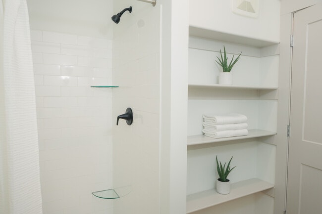 Building Photo - The Fitzgerald