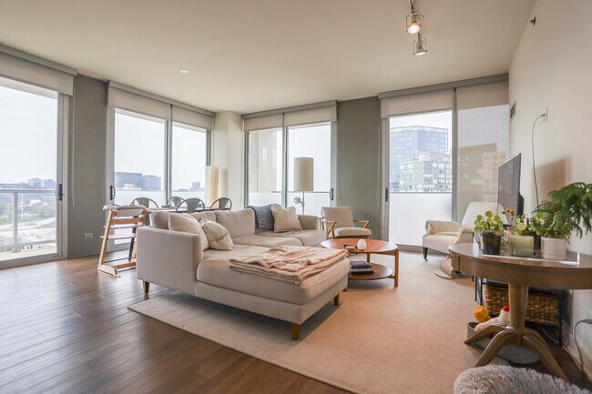 Foto del edificio - 910 W Huron St