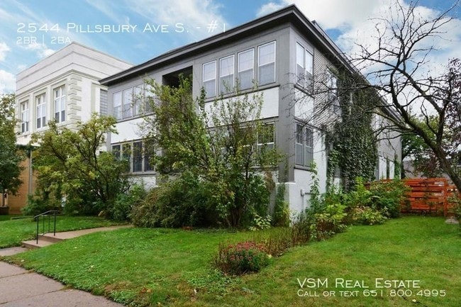Building Photo - 2 bedroom in Minneapolis MN 55404