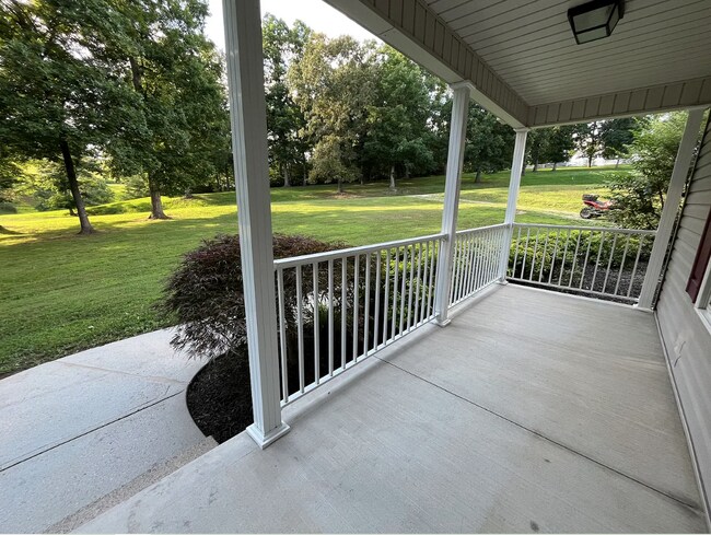 Foto del edificio - 2224 Peterson Rd