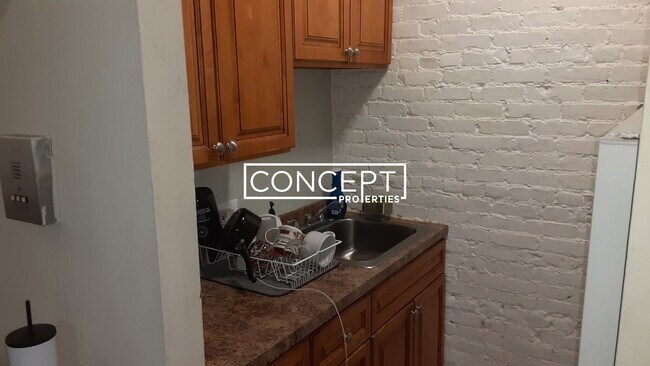 Foto del edificio - 886 Huntington Ave