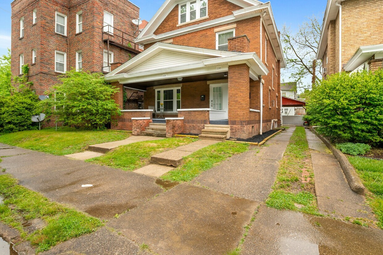 Primary Photo - 1110 10th Street