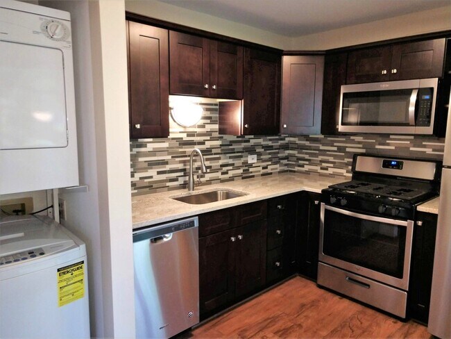 Building Photo - 15 Gant Cir