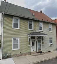 Building Photo - 1211 Mechanic St