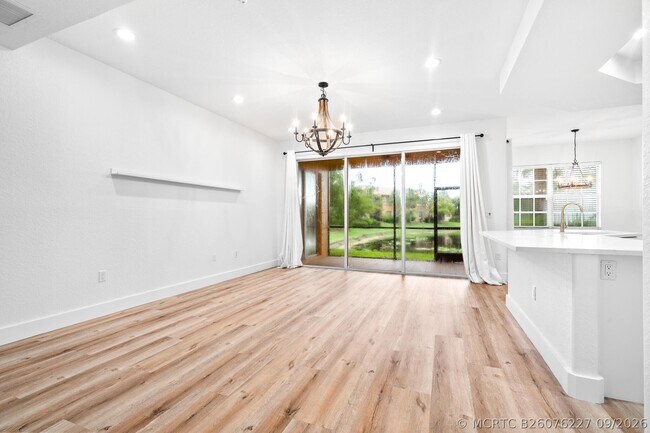 Foto del edificio - 7967 NW 127th Ln