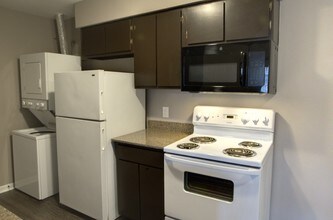 Building Photo - Oxford Oaks Apartments