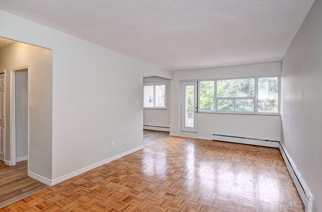 Photo du bâtiment - Dolph Street Apartments