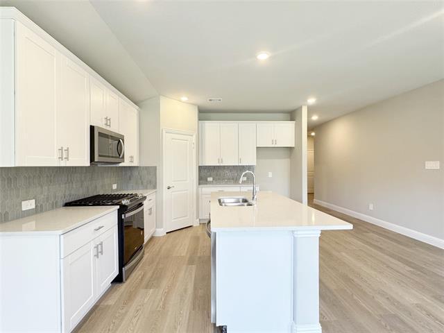 Building Photo - 3713 Canyon Dr