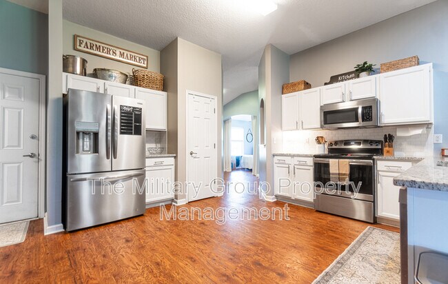 Building Photo - 14215 Sea Eagle Dr