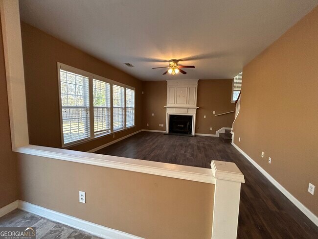 Foto del edificio - 3760 Elder Field Ln