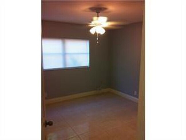 Foto del edificio - 4280 NW 31st Terrace