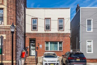 Building Photo - 2903 Central Ave