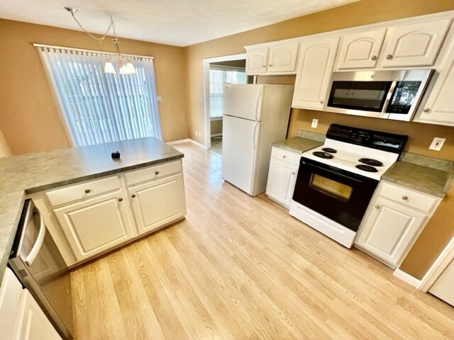 Foto del edificio - 4035 Pine Dr