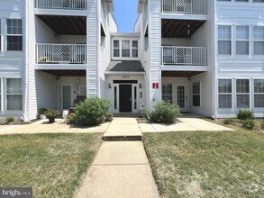Building Photo - 2400 Autumn Harvest Ct