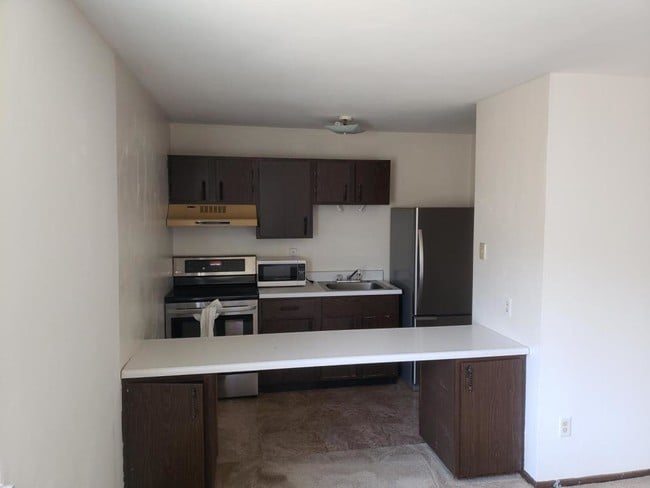 Foto del edificio - 51 Hampshire Lane Apt 8