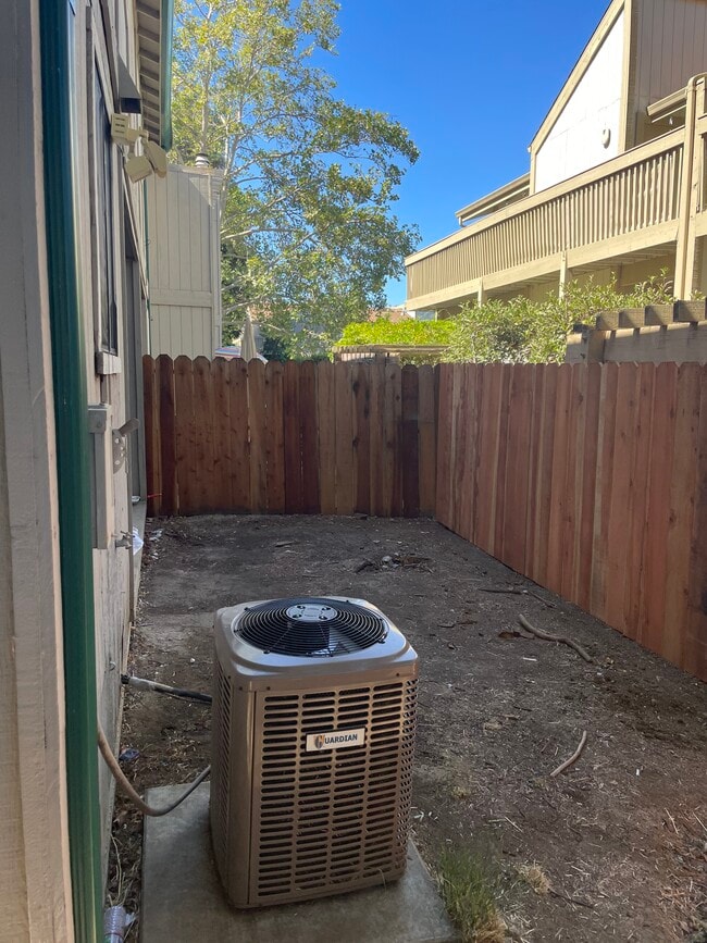 4541 Melody Dr, Concord, CA 94521 Townhouse for Rent in Concord, CA