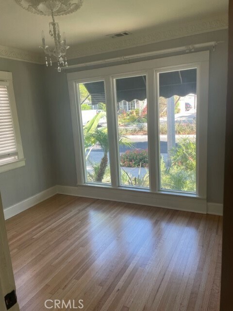 Building Photo - 4824 E Broadway