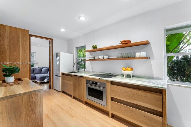 Foto del edificio - 226 Jefferson Ave