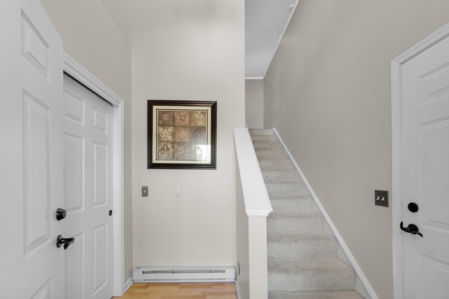 Building Photo - 2623 Cobblestone Dr