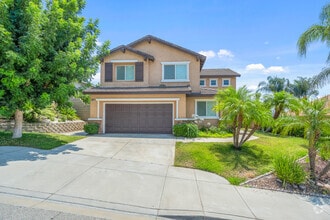 Building Photo - 29557 Crest View Ln