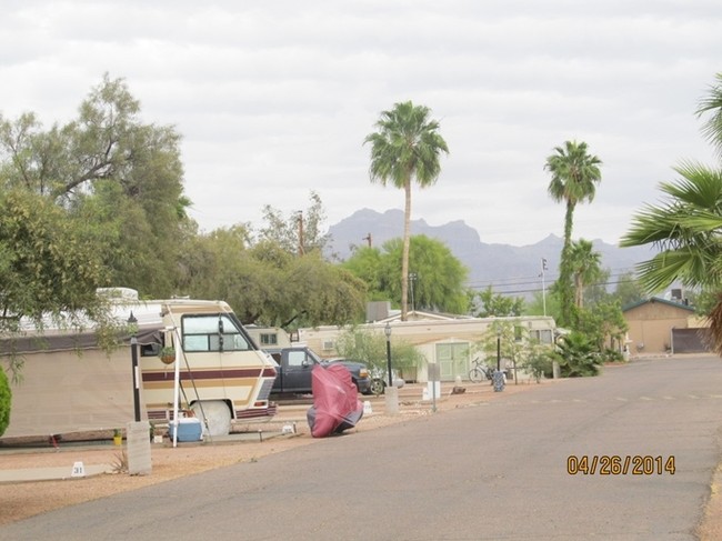 Foto del edificio - Desert Queen Mobile Home Park