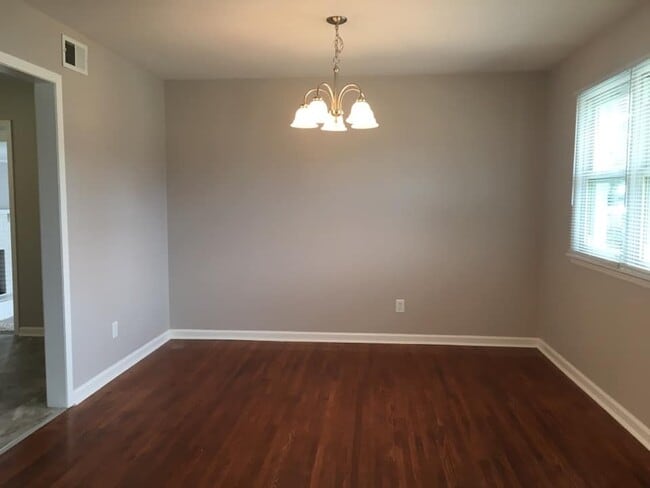 Building Photo - 11 Donelson Drive home for rent
